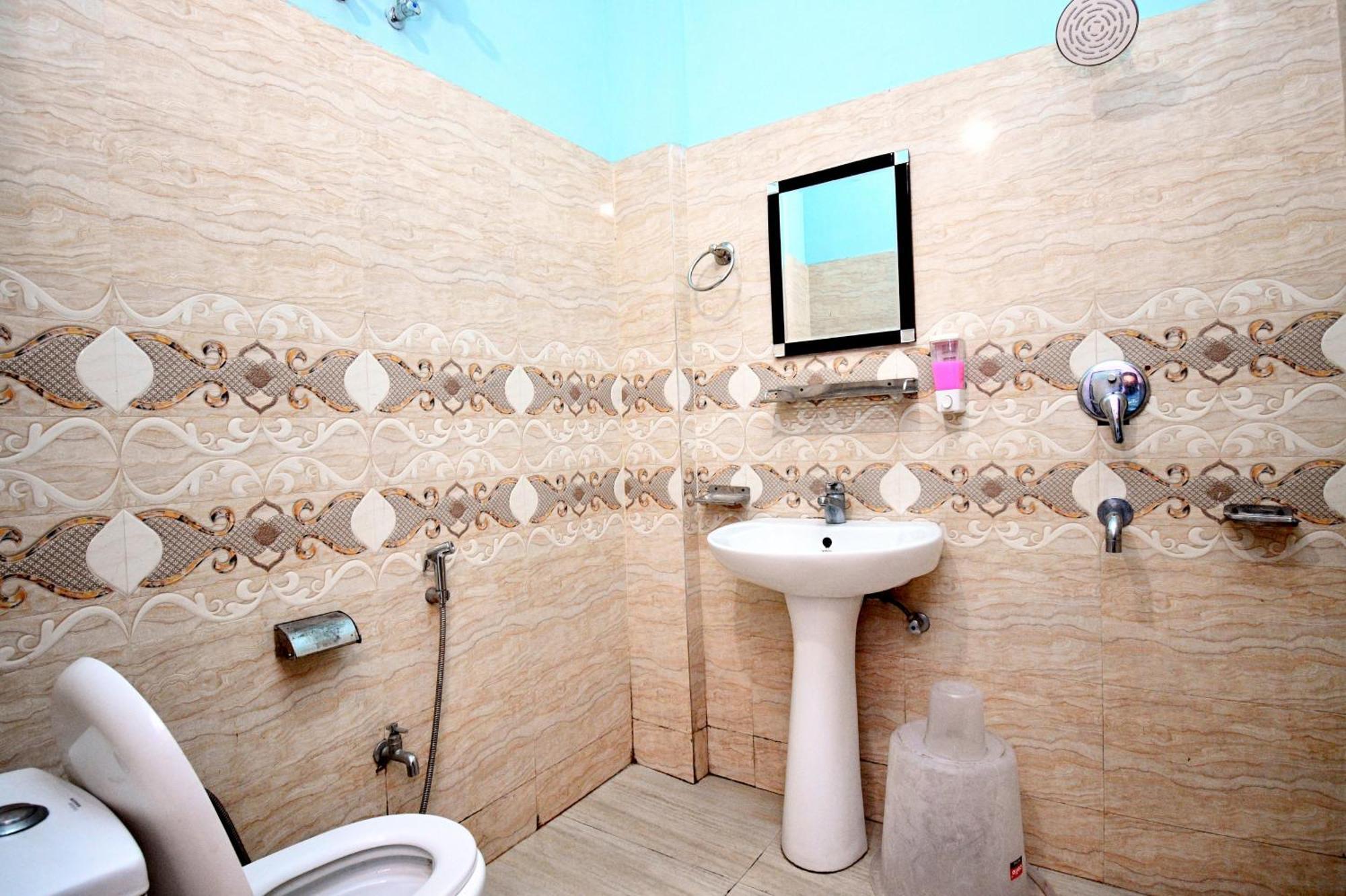 Hotel Dev Bhoomi Inn Rishīkesh 外观 照片